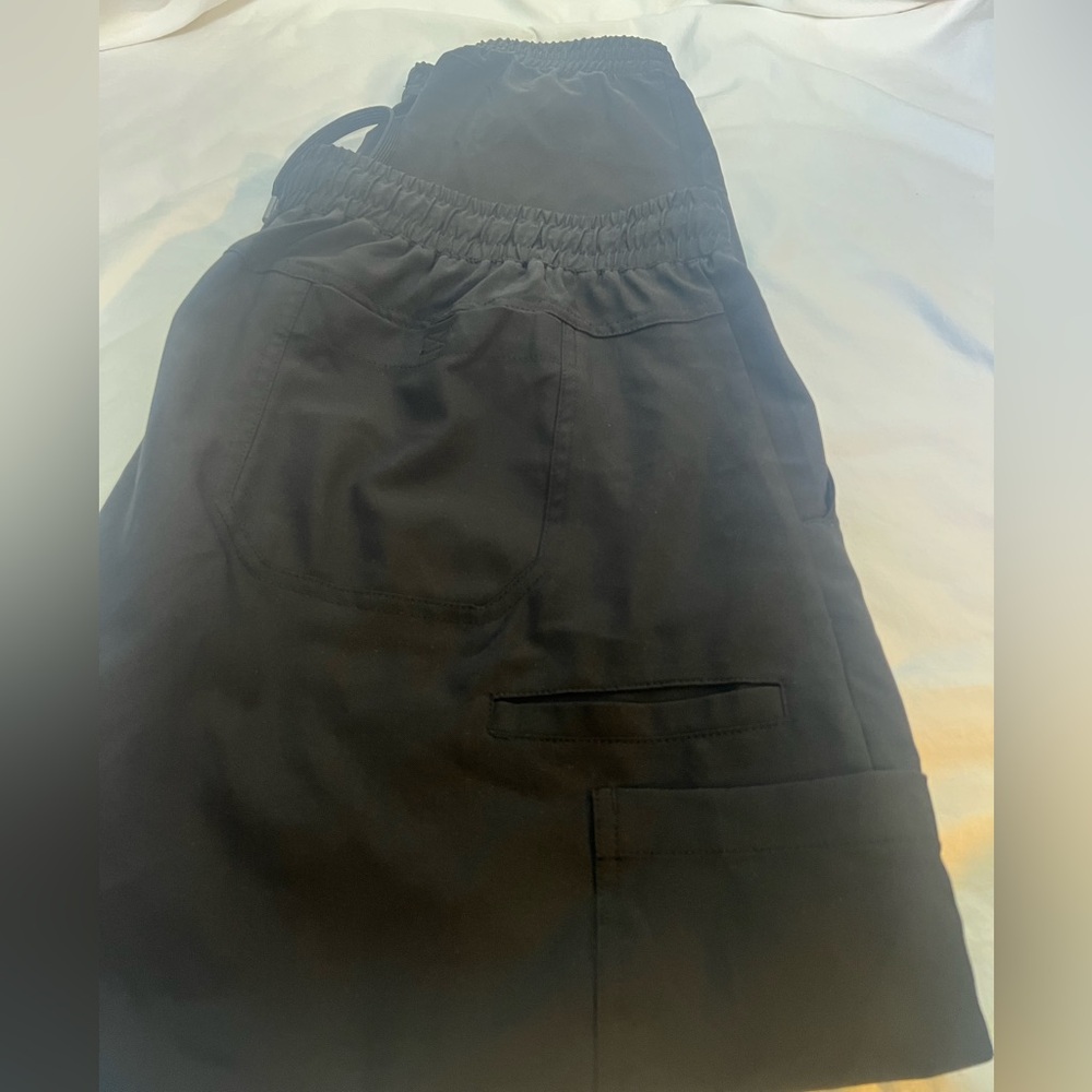 Mens XL Scrubs Set Black Grey’s Anatomy Joggers + Roth Top Medical Uniform